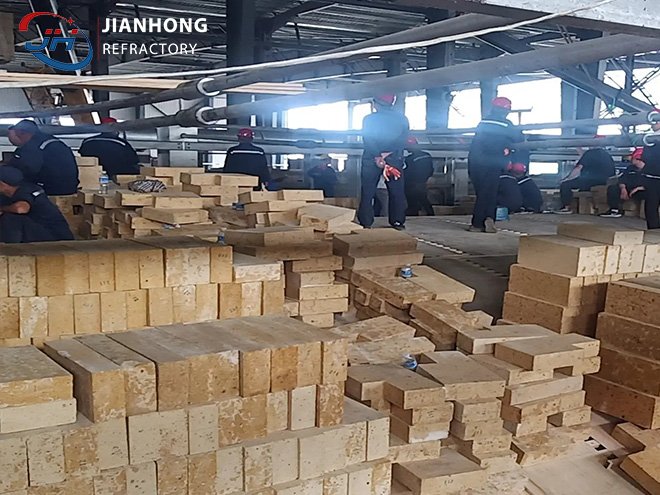 On-site Masonry Installation of Silica Bricks (SiO2 ≥ 96%) for Coke Oven Battery & Glass Furnace Crown